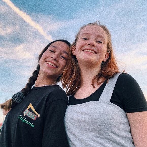 Meet your Posher, Summer - Picture 1 of 1